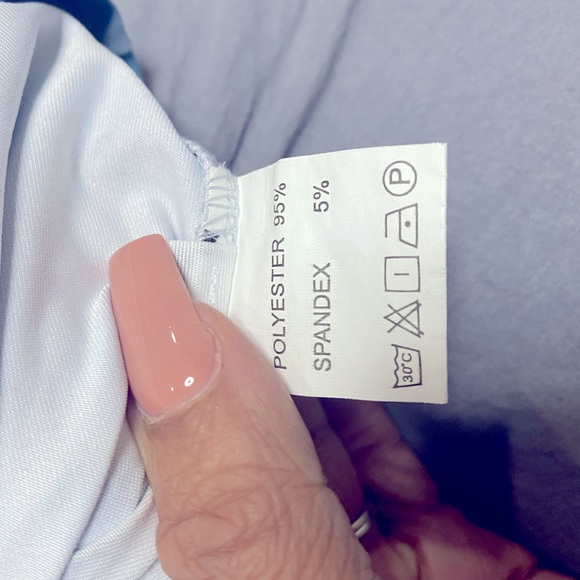 “Cloud 9” 2pc Skirt Set. Size S. Great Stretch & Fit! (Will fit a M) - Picture 7 of 7